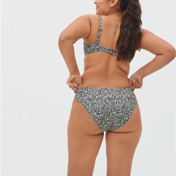 Everlane Womens The Bikini Bottom Medium Swimwear Navy Blue Floral NWT - Picture 3 of 8